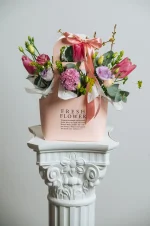 Coș floral Dulce Bucurie - Roz